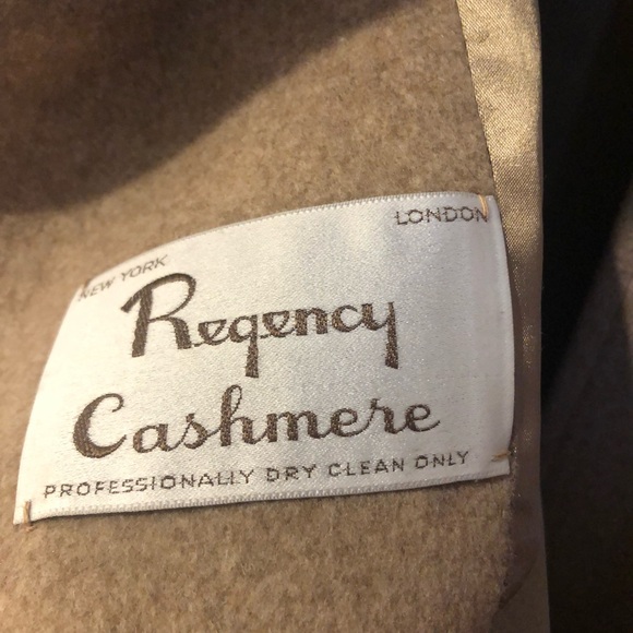 Cashmere vintage coat. Like new - Picture 7 of 9